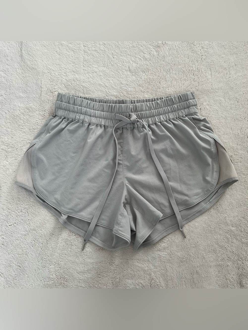 Aritzia TNA Light Gray Women's Athletic Drawstring Shorts with Mesh Detail